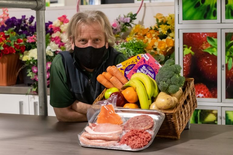 Scott Stewart with £15 food selection from Blackburn Market (1)